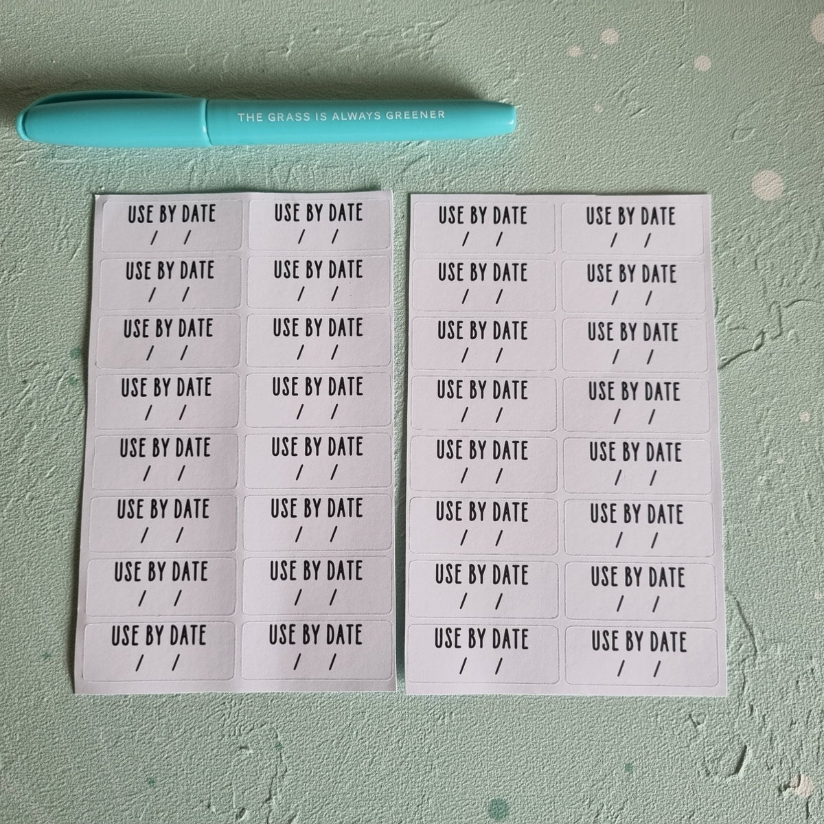 Use By Date Labels (set of 32 labels) – The Label Place